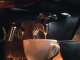 Macchina caffè per capsule o cialde: come scegliere?
